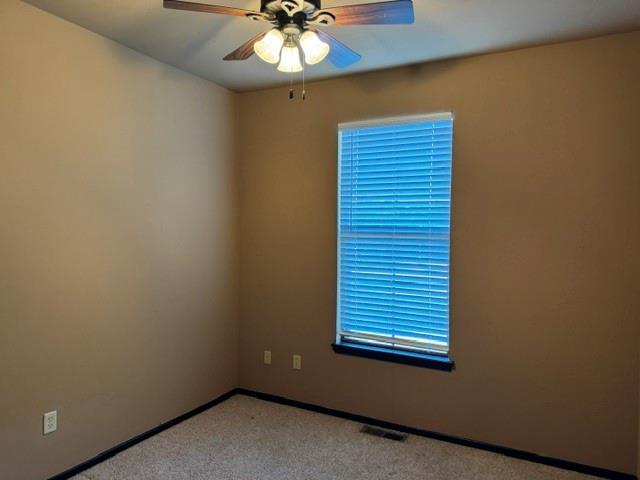 Building Photo - 375 Triad Village Dr
