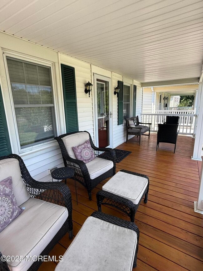 Building Photo - 34 Whalepond Rd