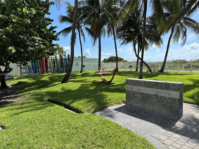 Building Photo - 6301 Collins Ave