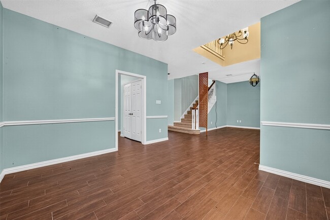 Building Photo - 6311 Drake Elm Dr