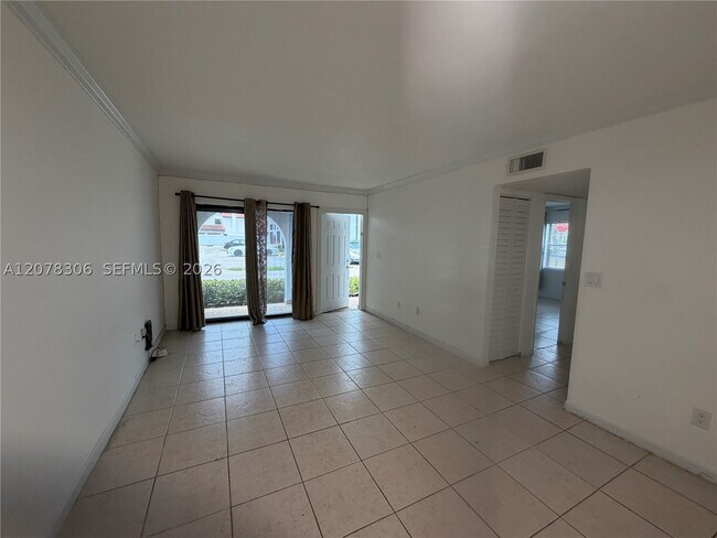 Building Photo - 18226 Mediterranean 3-16