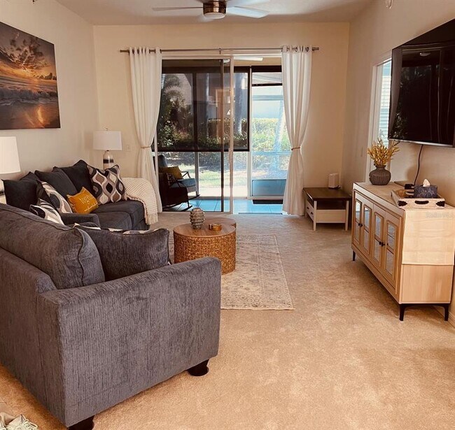 Building Photo - 8369 Wingate Dr