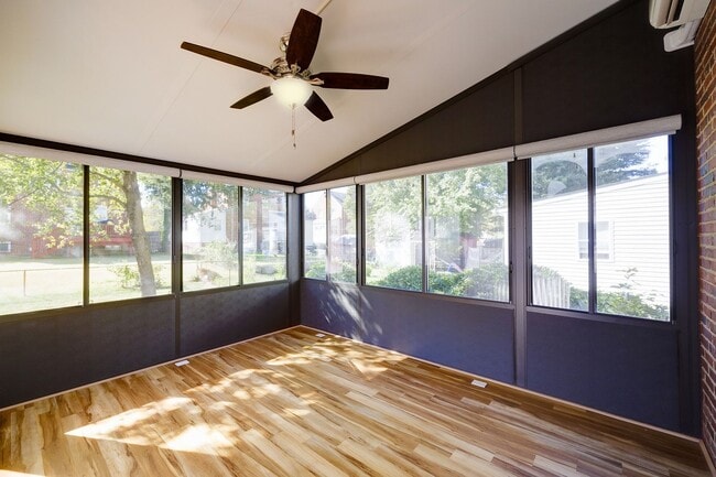 Building Photo - Charming 3BR/2BA Home in Hyattsville with ...