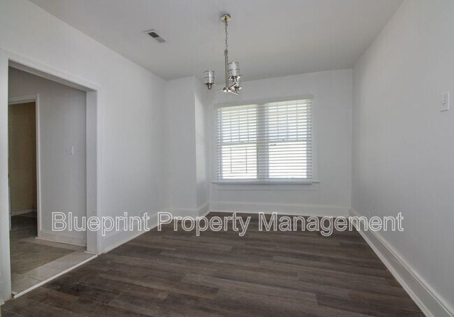 Building Photo - 5406 Court G