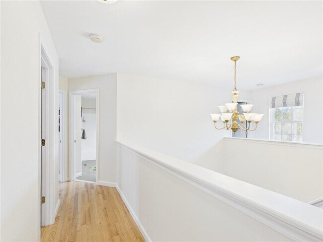 Building Photo - 23 Beechwood Hollow