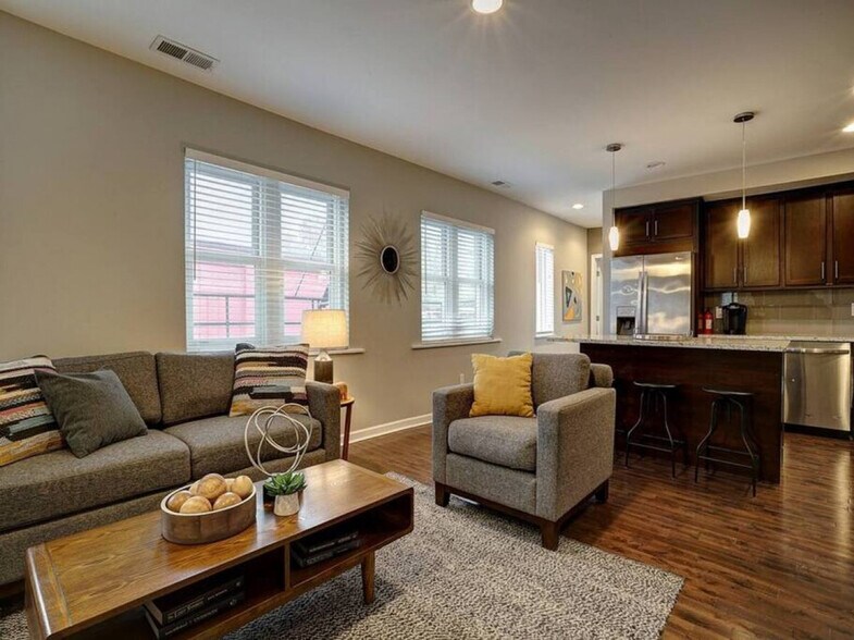 Building Photo - 2201 Reading Rd