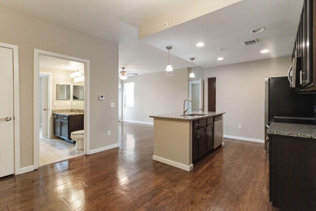 Building Photo - 3603 High Ridge Rd