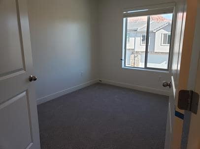 Building Photo - Azalea Townhomes Poolside Living 3 Bed 2.5...