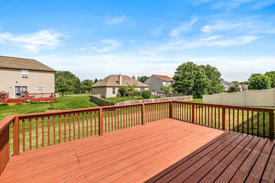 Building Photo - 2747 Foxbriar Pl