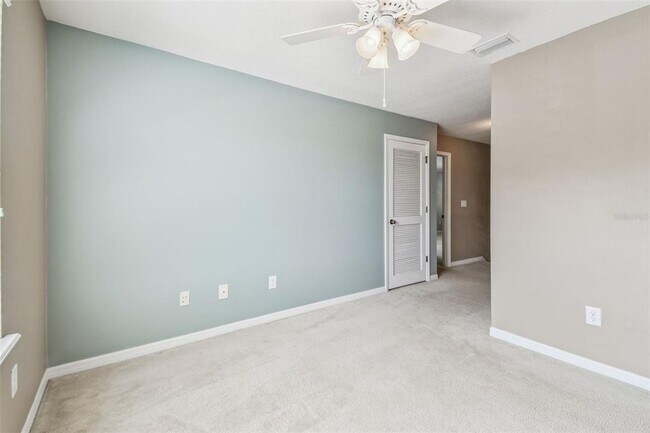 Building Photo - 12320 Fairlawn Dr