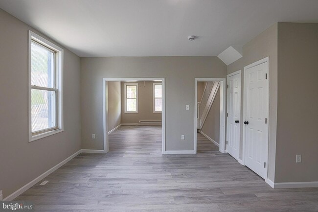 Building Photo - 2819 Presbury St