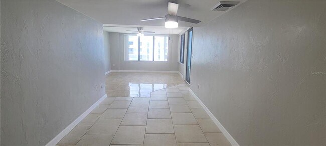 Building Photo - 3051 S Atlantic Ave