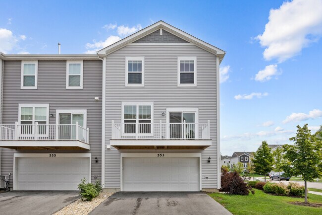 Building Photo - 553 Wolverine Dr