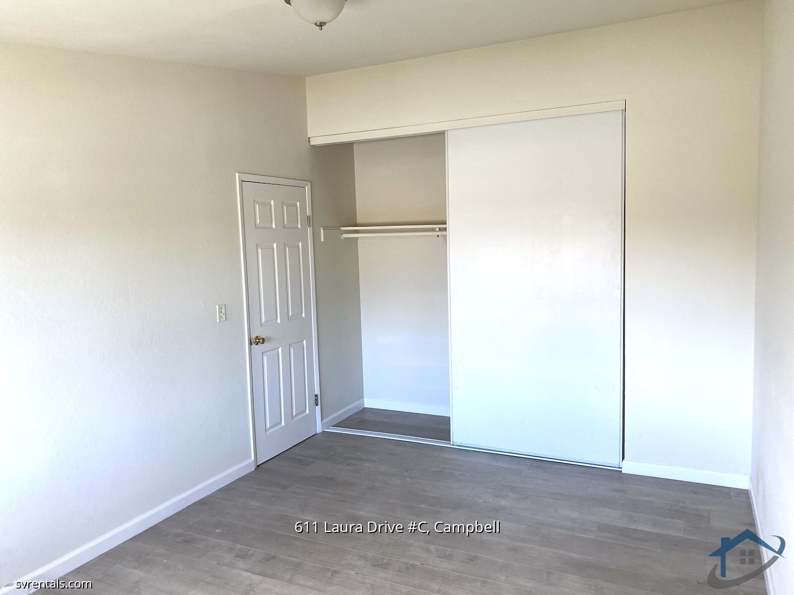 Building Photo - 611 Laura Dr