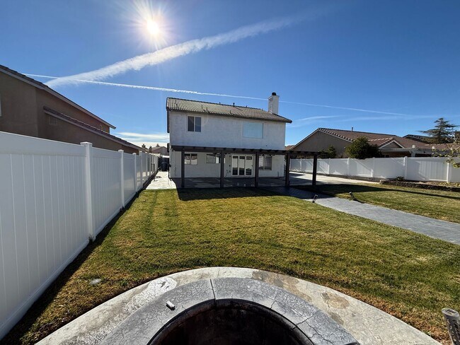 Building Photo - Eagle Ranch Community-2 Story 4 bedrooms Spanish Style Home