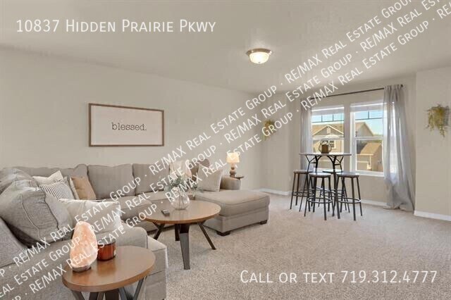 Building Photo - 10837 Hidden Pr Pkwy