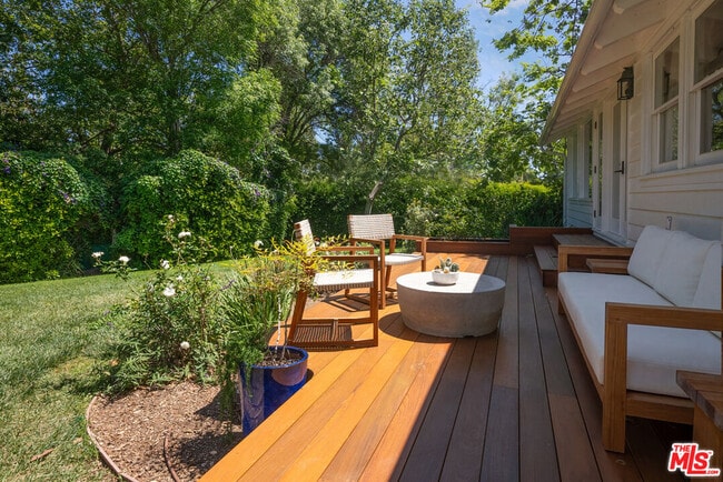 Building Photo - 6456 Sycamore Meadows Dr