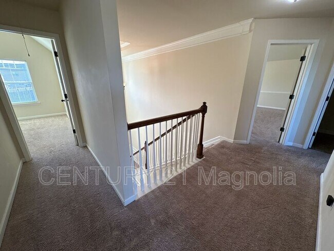 Building Photo - 4464 Grove Landing Dr