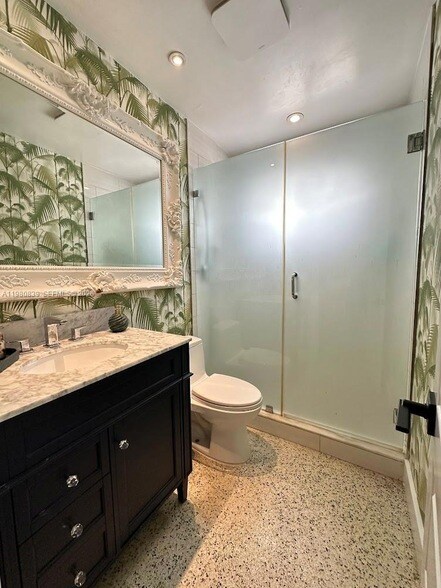 Building Photo - 6520 SW 65th St