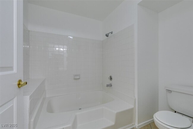 Building Photo - 2251 Wigwam Pkwy