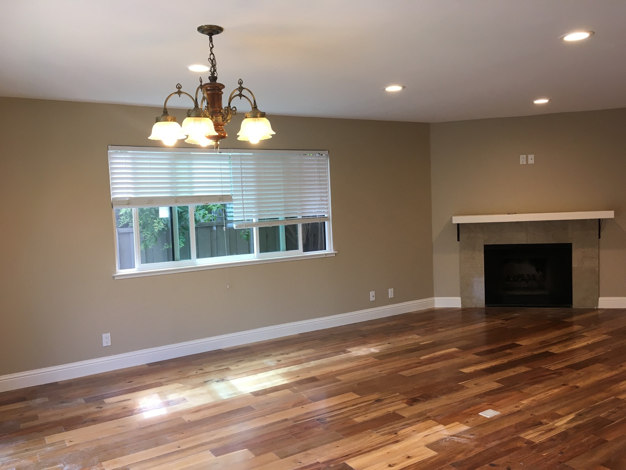 Building Photo - 20296 Pacifica Dr