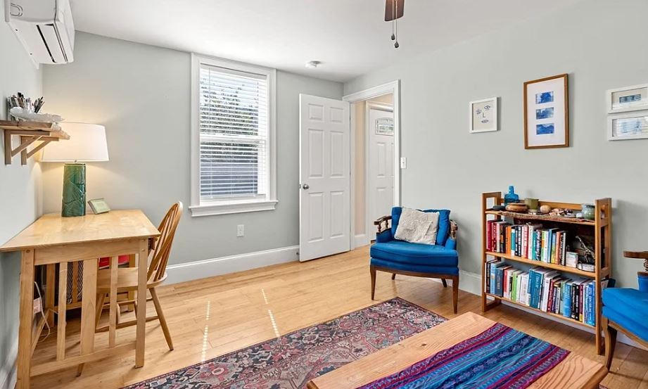 Building Photo - 20 Planters St