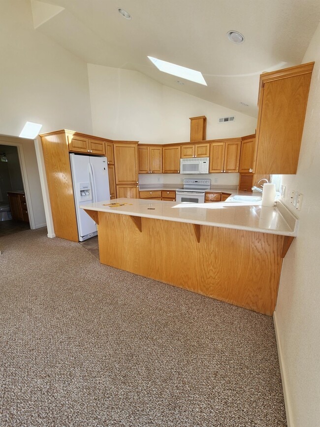 Building Photo - 97671 Marina Heights Loop