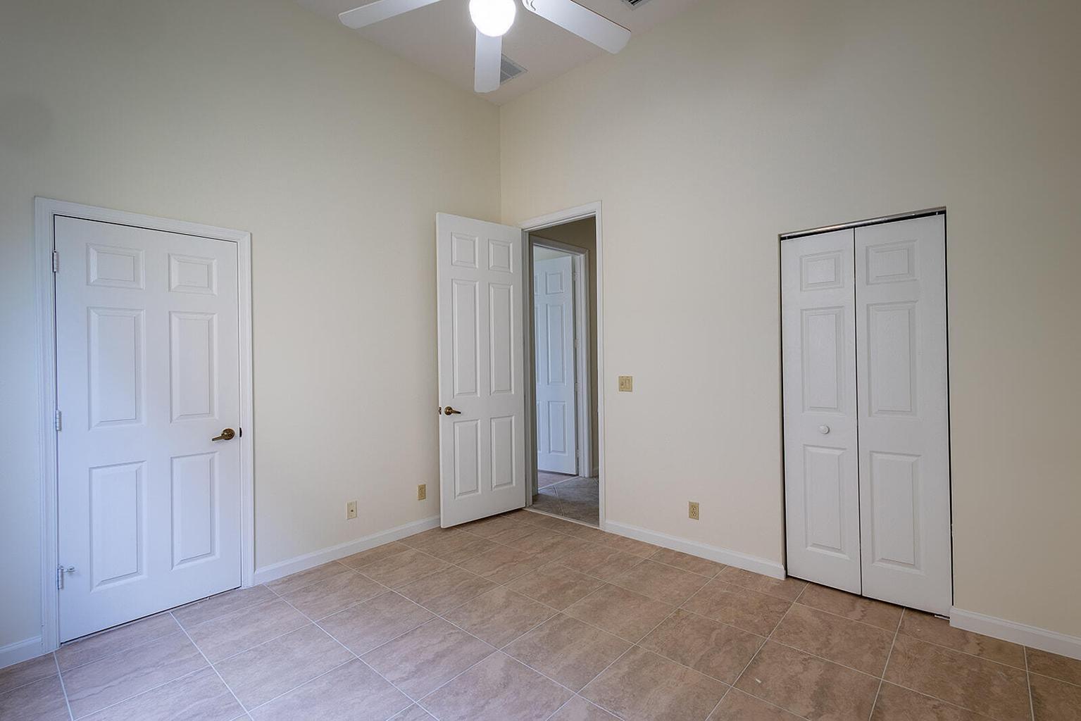 Building Photo - 6428 Garden Ct