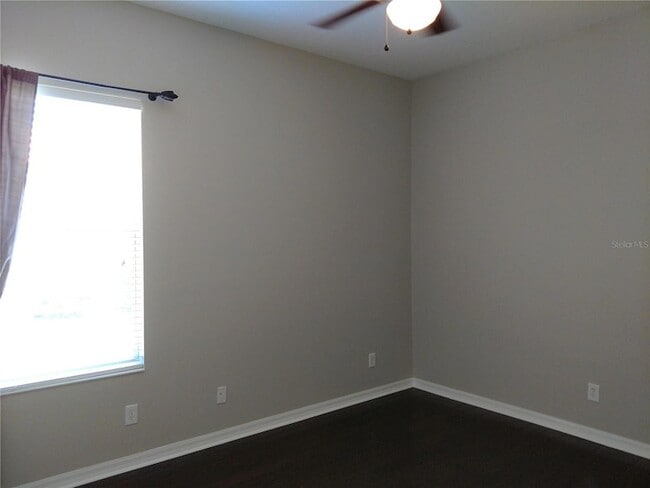 Building Photo - 919 Scherer Way