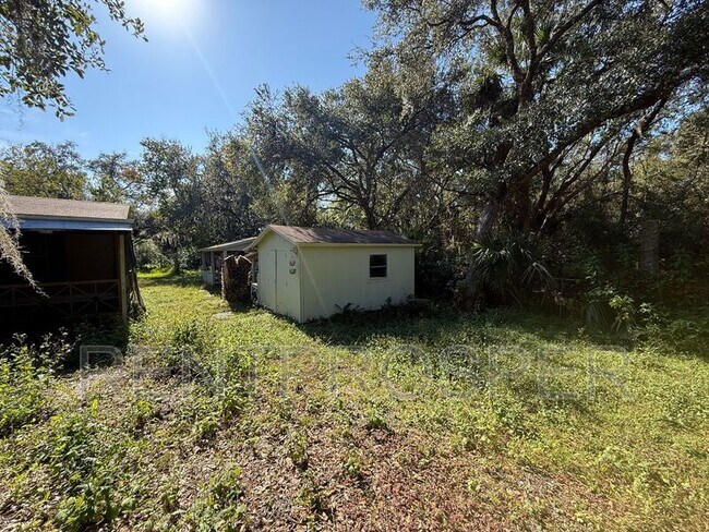 Building Photo - 18240 Lynbrook Rd