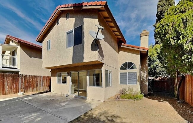 Building Photo - 4269 Hillcrest Dr