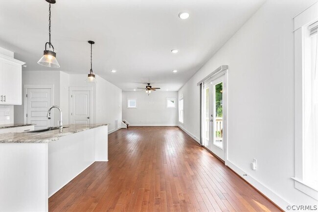 Building Photo - 4142 Tosh Ln