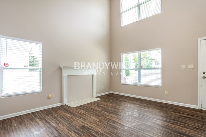 Building Photo - 1619 Ledson Ct