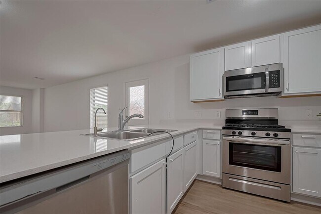 Primary Photo - 24119 Maple Turn Ln