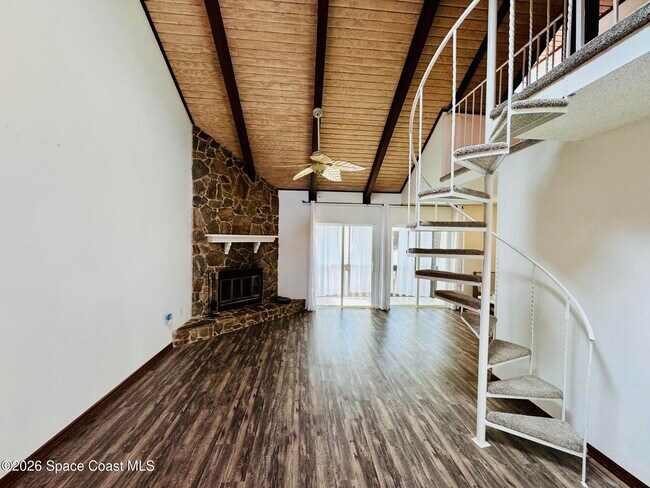 Building Photo - 9000 York Ln