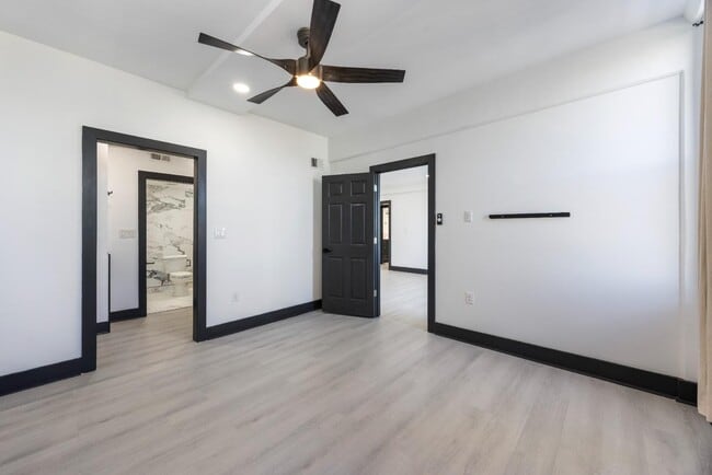 Building Photo - 14 Lockwood Dr