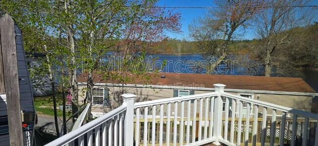 Building Photo - 151 Hartford Tpke