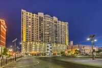 Building Photo - High rise 2 bedroom in Downtown Las Vegas NV.