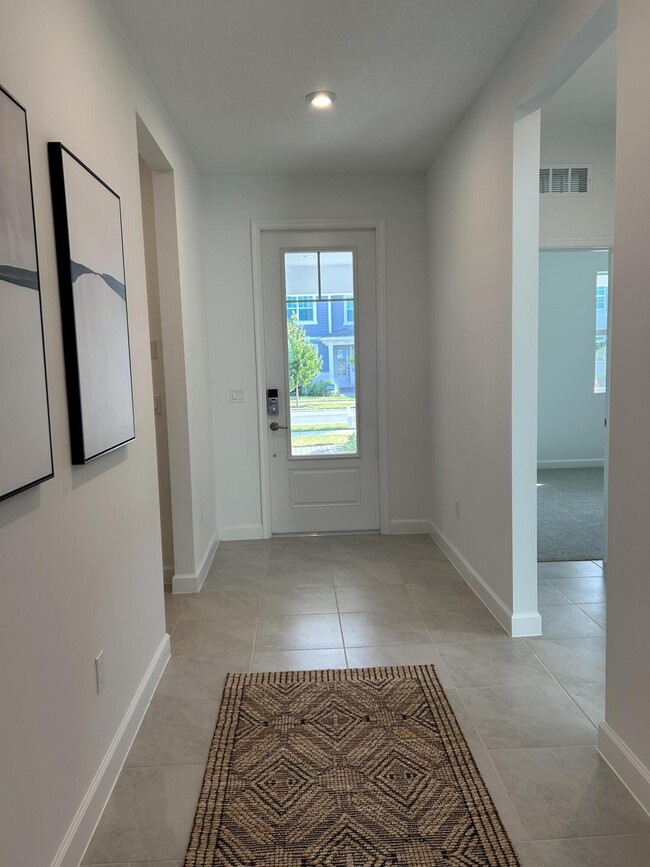 Building Photo - 14417 Ellison Dr