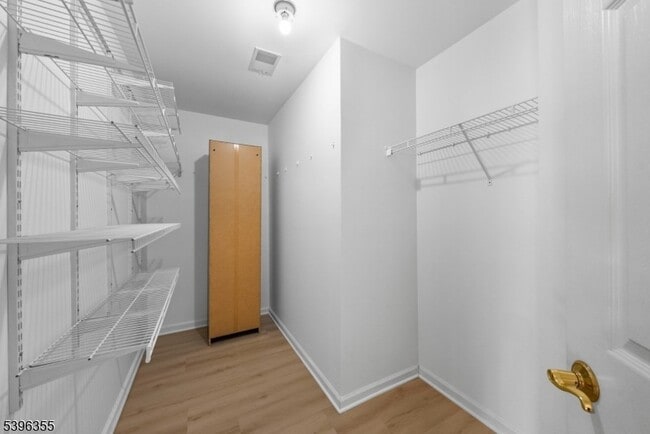 Building Photo - 72 River Birch Cir