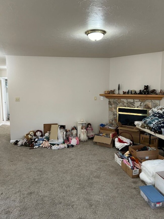 Building Photo - Lehi home for rent with finished basement!