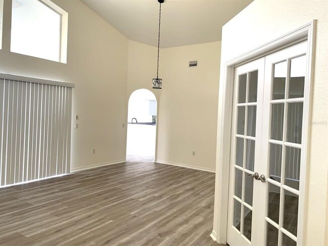 Building Photo - 5 Amberjack Terrace