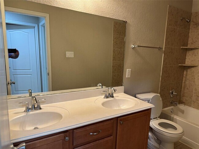 Building Photo - 28639 Cranford Sage Ln