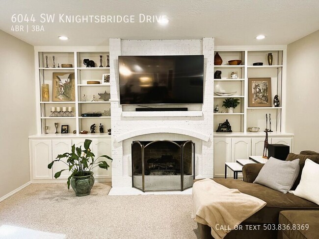 Building Photo - 6044 SW Knightsbridge Dr
