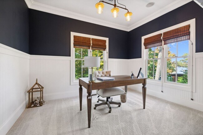 Building Photo - FULLY FURNISHED ISLAND HOME ON OLD HICKORY...