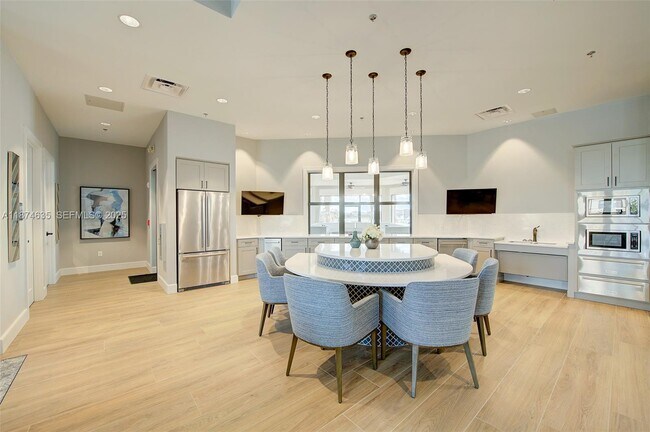 Building Photo - 8262 Cinch Way