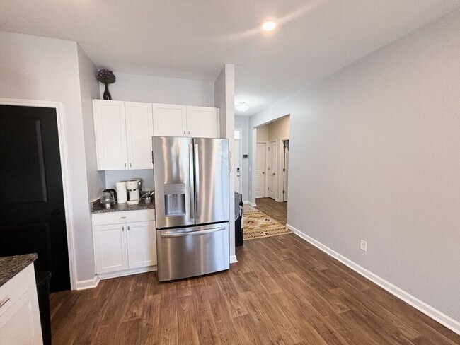 Building Photo - 9648 Brandishing Rd