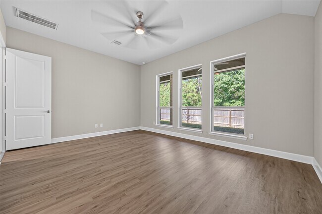 Building Photo - 17371 Merigold Hts Dr