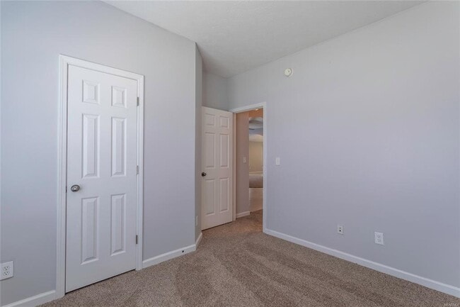 Building Photo - 623 Glenmede Ln