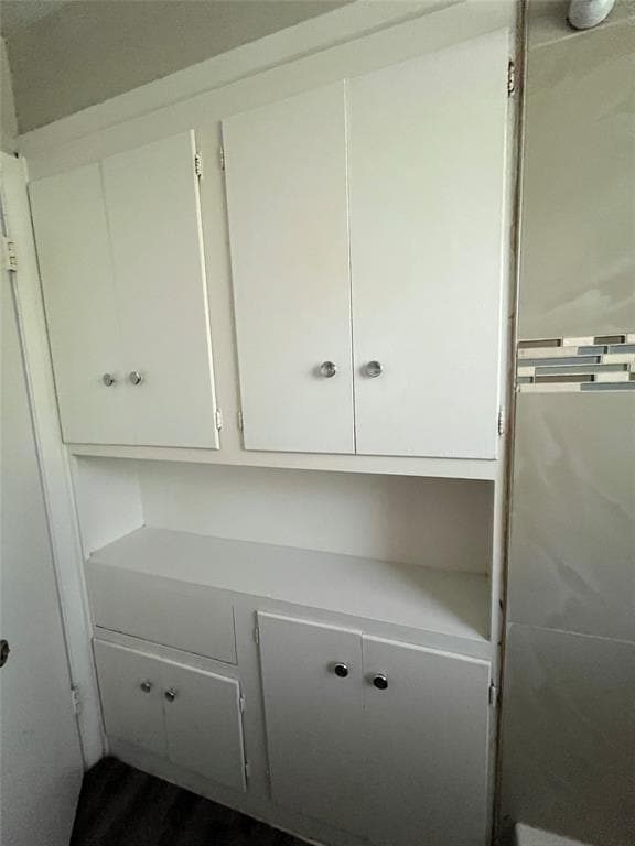 Building Photo - 3106 Duval St